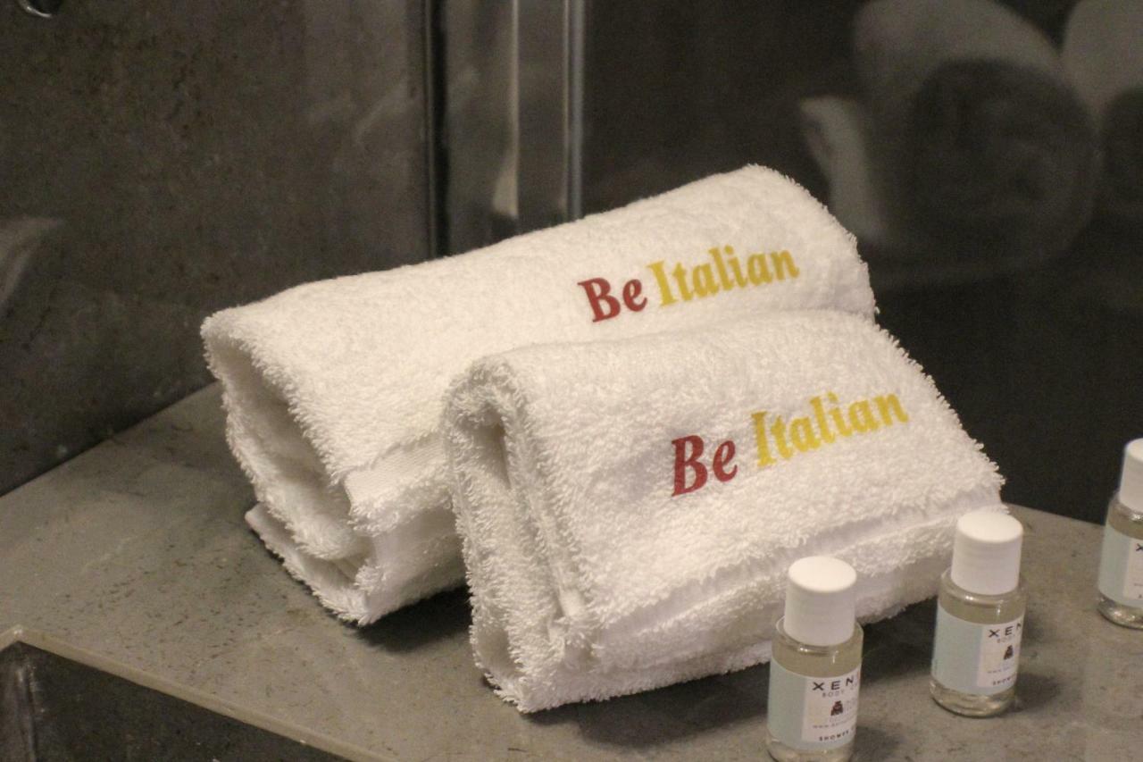 Affittacamere Be Italian Flat Piazza Bovio 22 2*